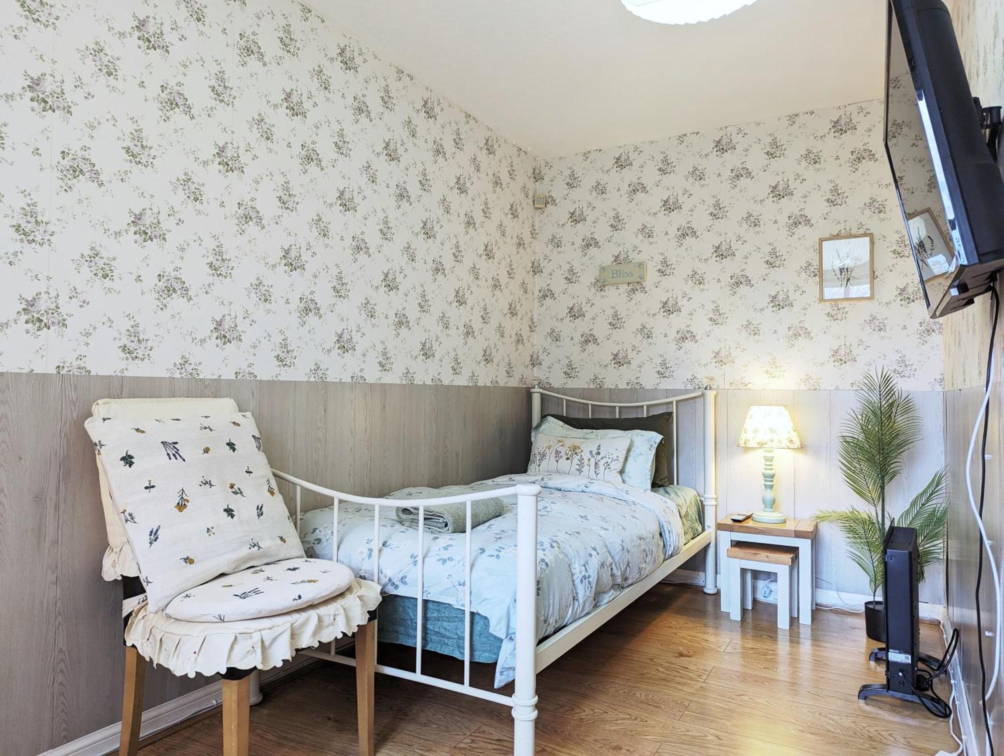 City Centre Vintage Theme Guest Rooms Free Parkin ليفربول المظهر الخارجي الصورة